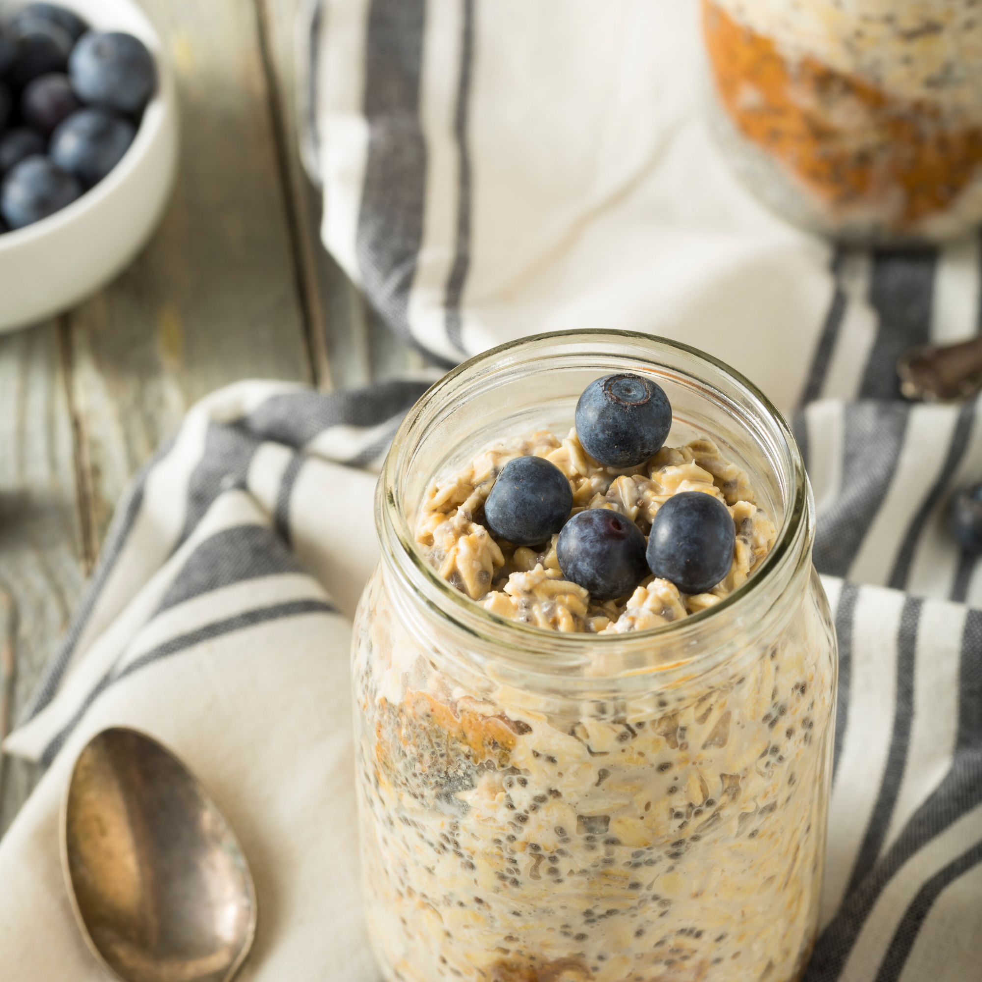 Blueberry Cinnamon Protein Overnight Oats